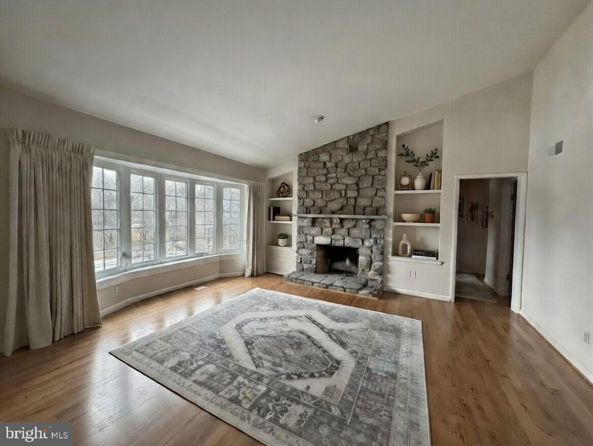 7321 Parkview Drive photo 4