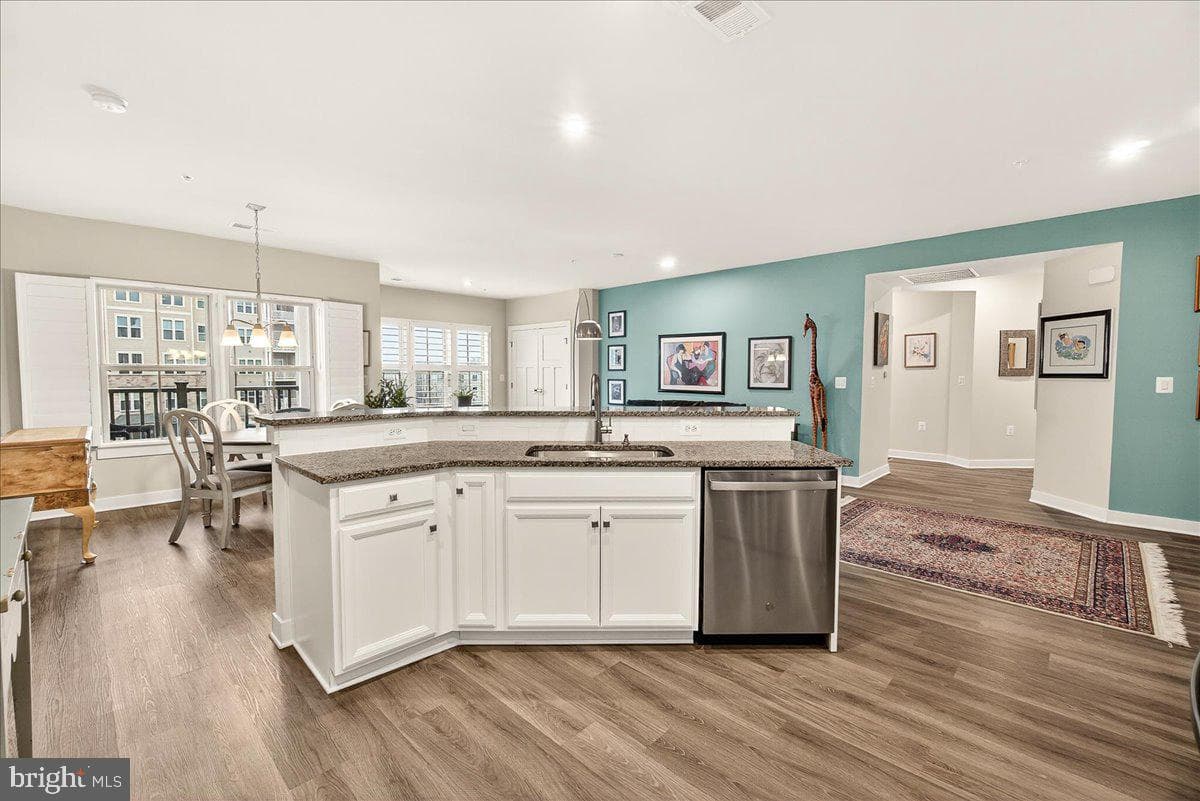 3422 Angelica Way #204 photo 14
