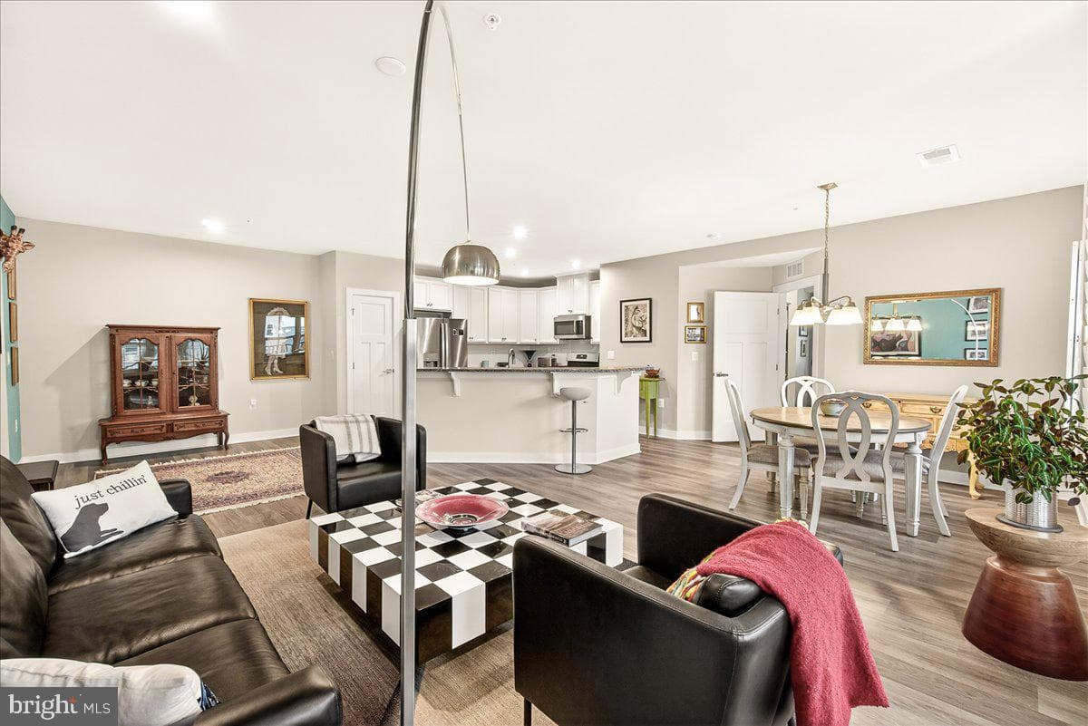 3422 Angelica Way #204 photo 6