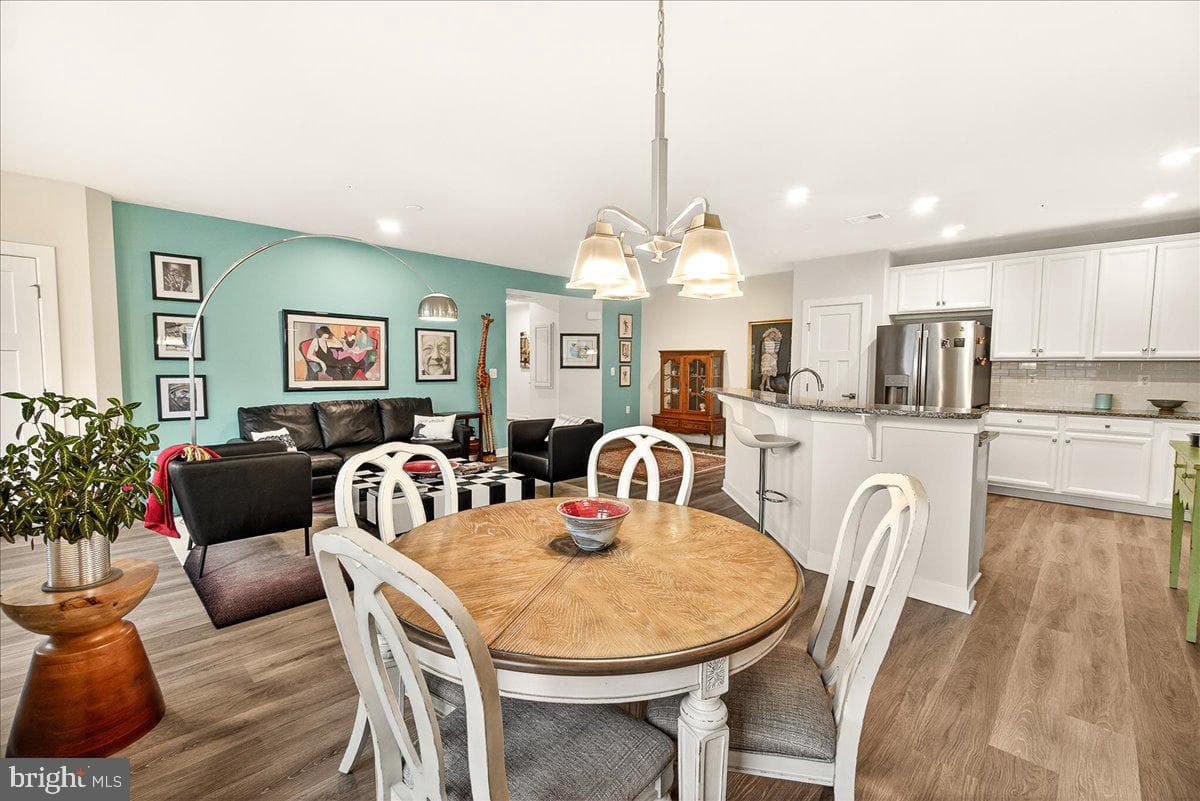 3422 Angelica Way #204 photo 9