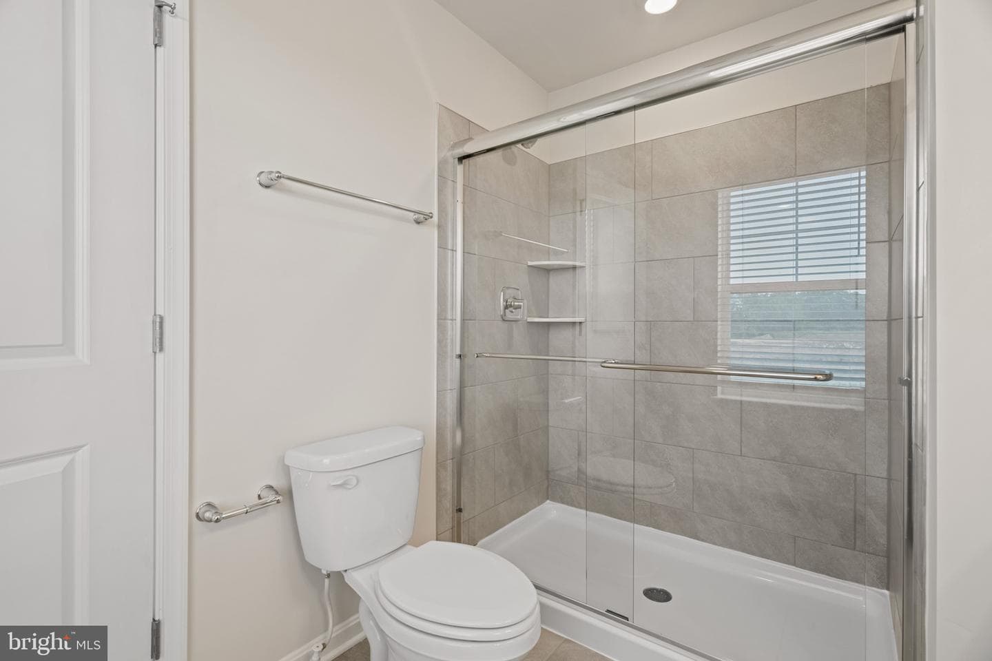 725 Compass Way photo 18
