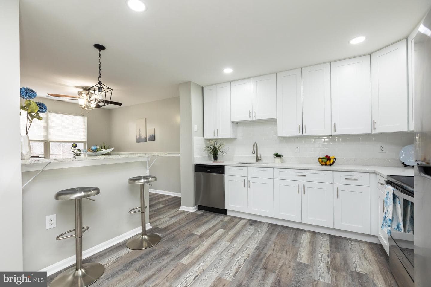 2607 Warren Way #4   3 photo 10