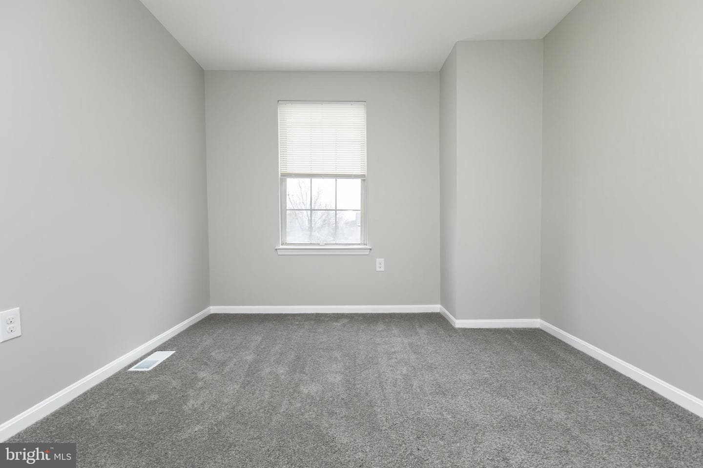 2607 Warren Way #4   3 photo 21