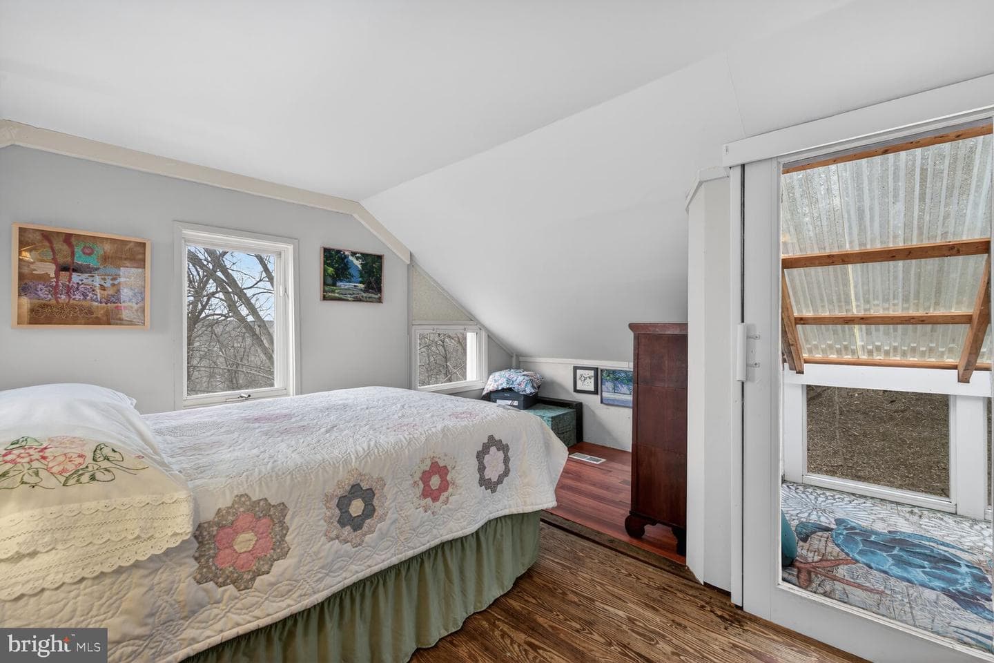 926 E A Street photo 13