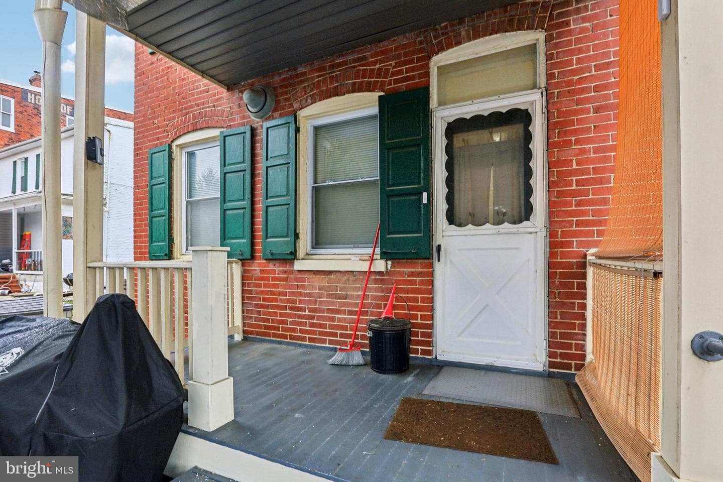 10 N Main Street photo 32