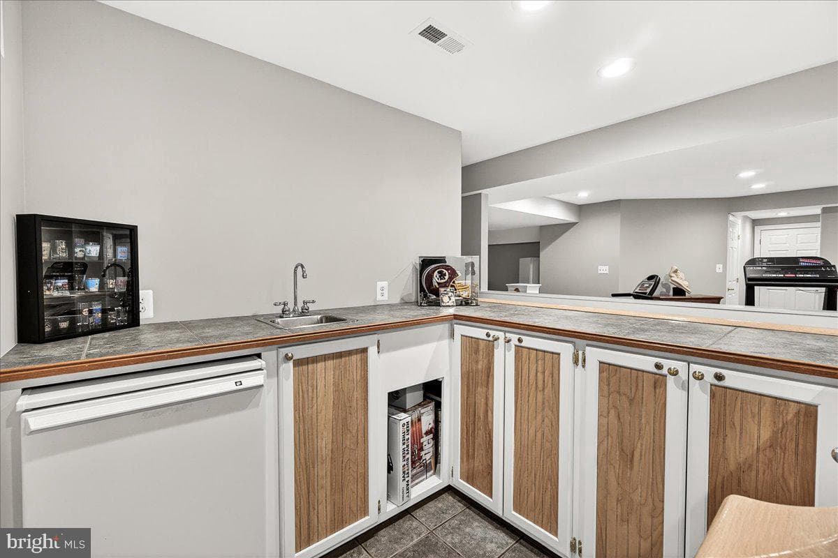 6434 Bellevue Place photo 44