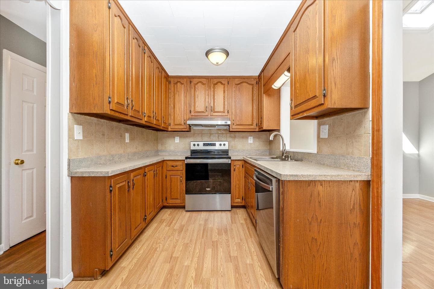 8615 Chestnut Grove Road photo 18