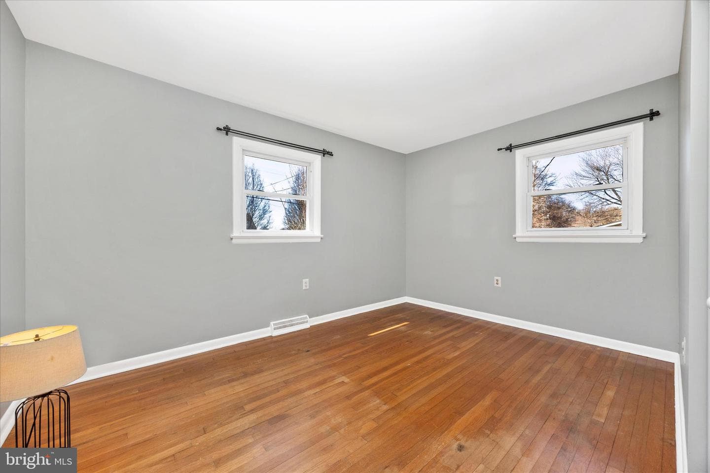 8615 Chestnut Grove Road photo 28