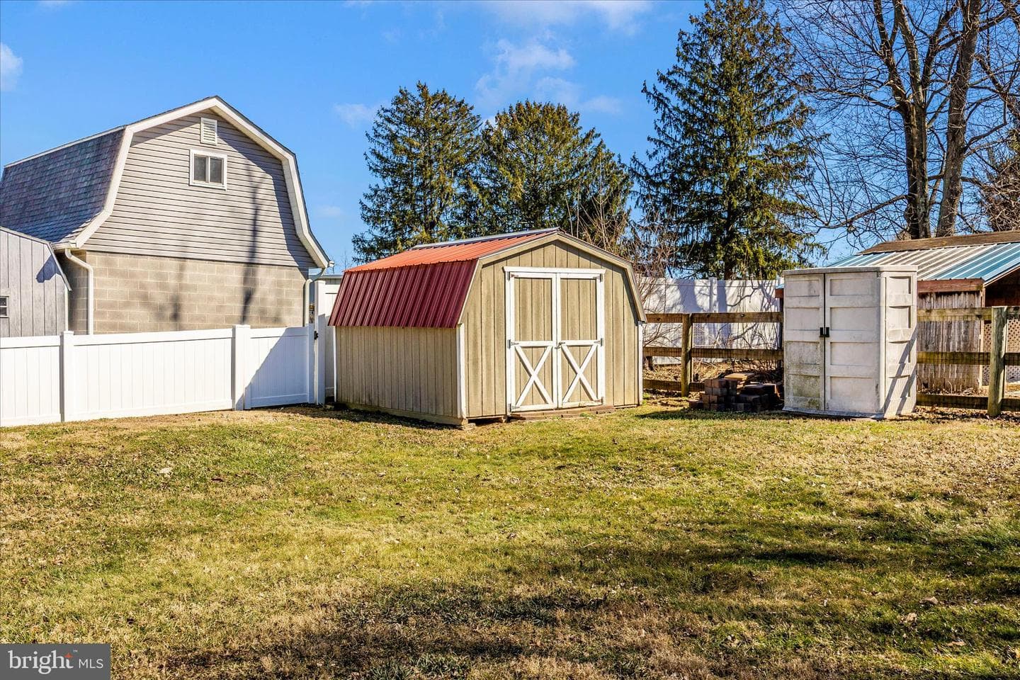 8615 Chestnut Grove Road photo 50