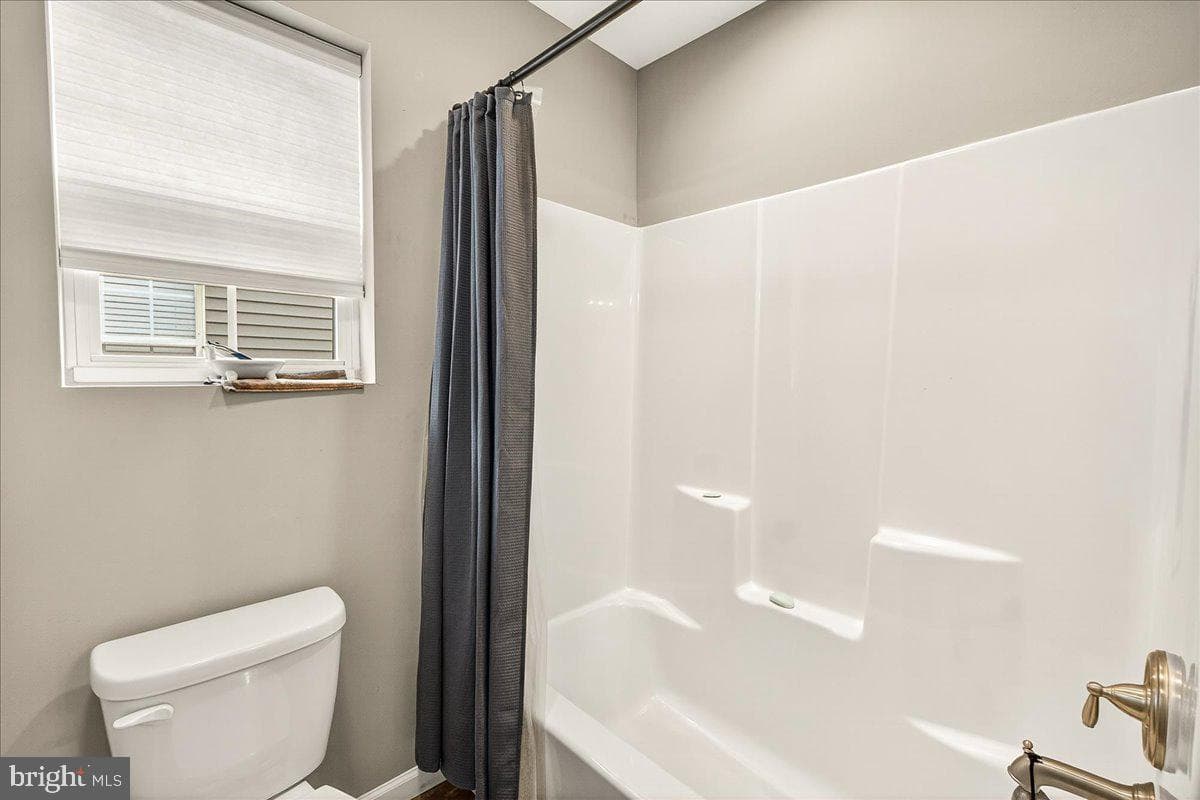 1662 Yankeeland Avenue photo 31