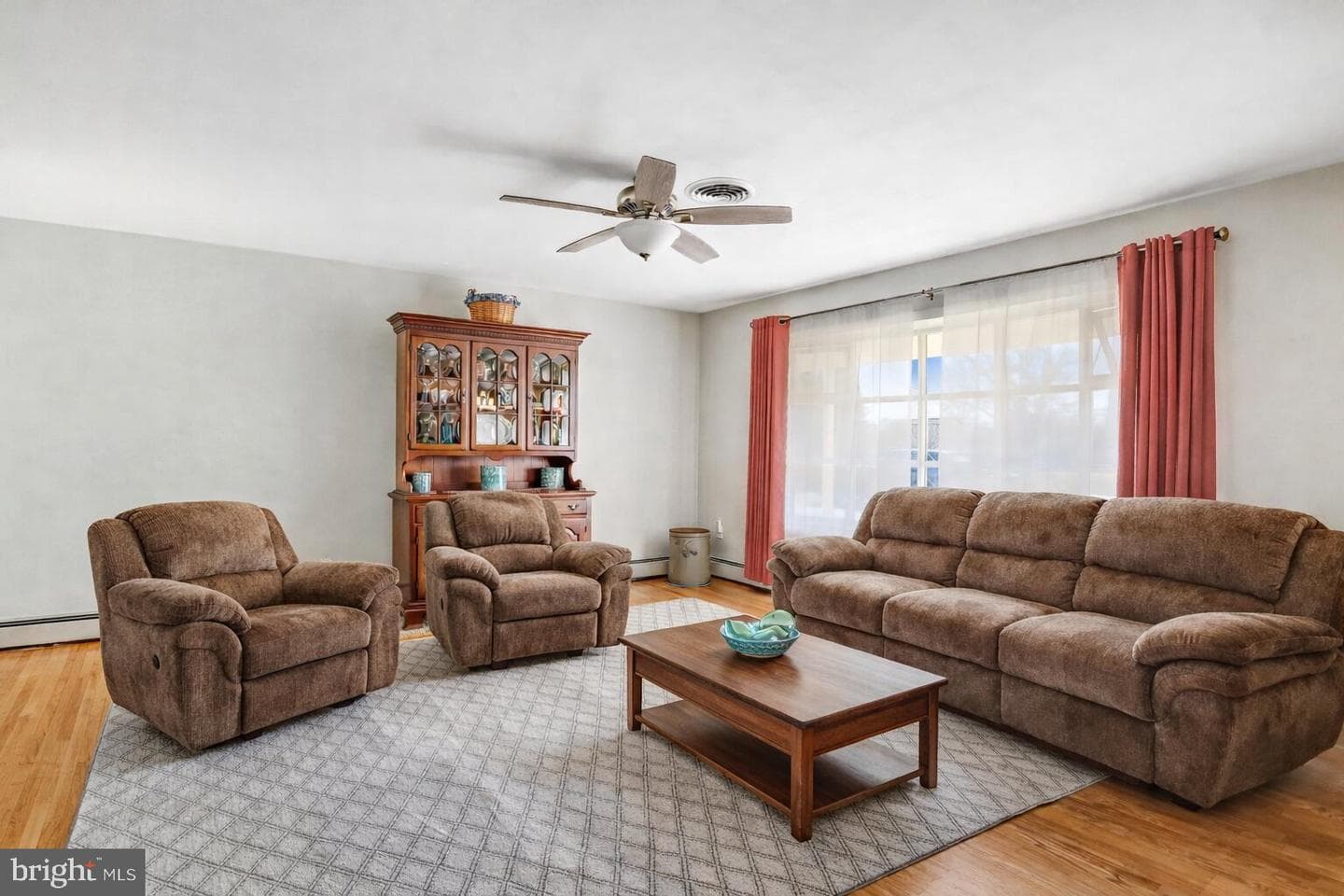 7951 Yellow Springs Road photo 2