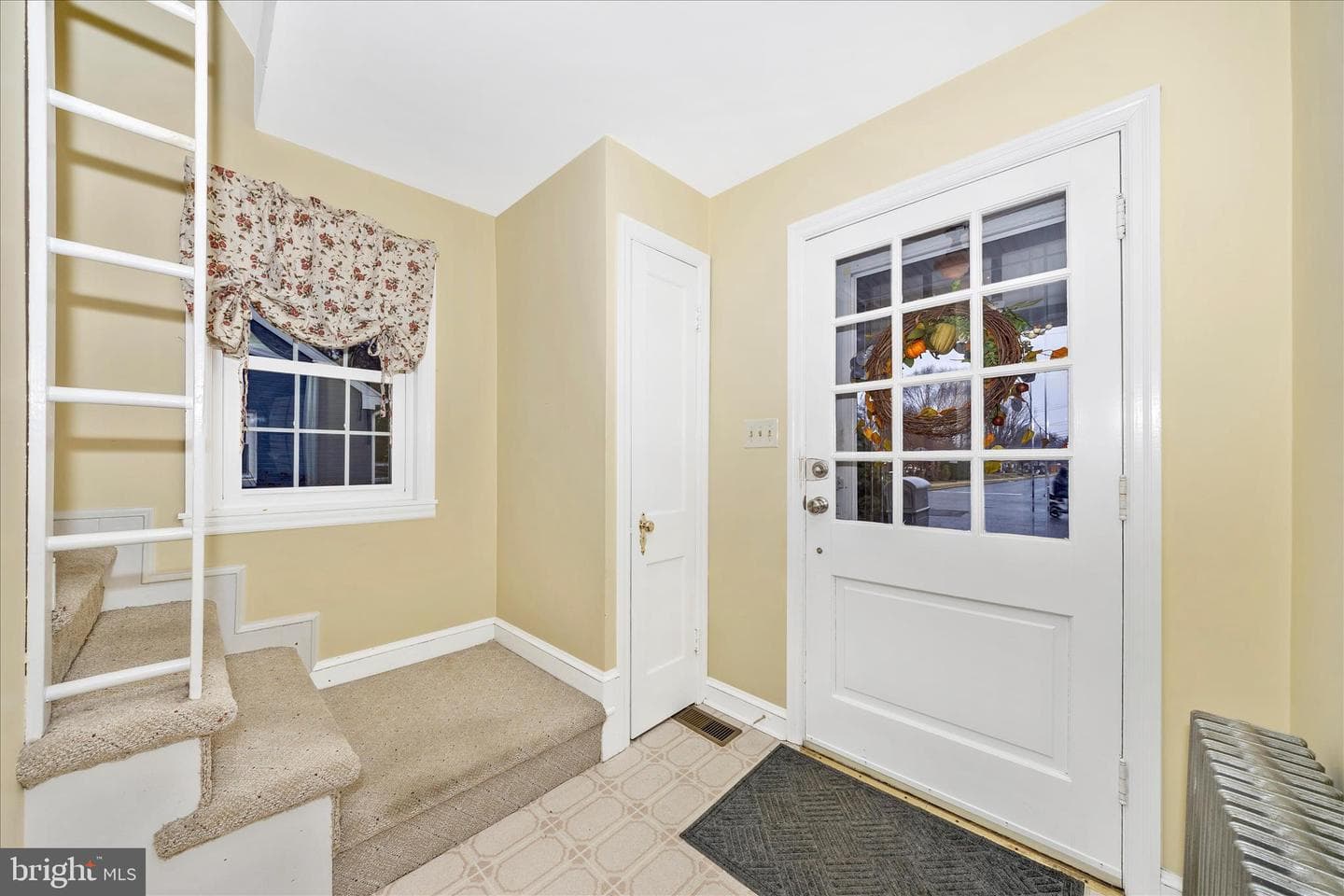 9 E 13th Street photo 6