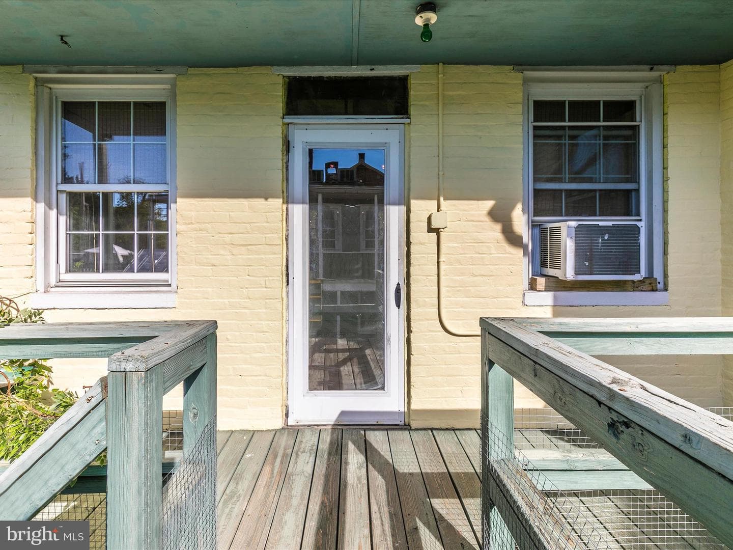 11 South Street W photo 19