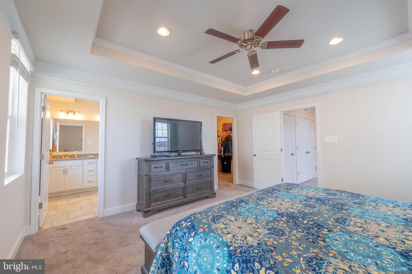 7070 Executive Way photo 17