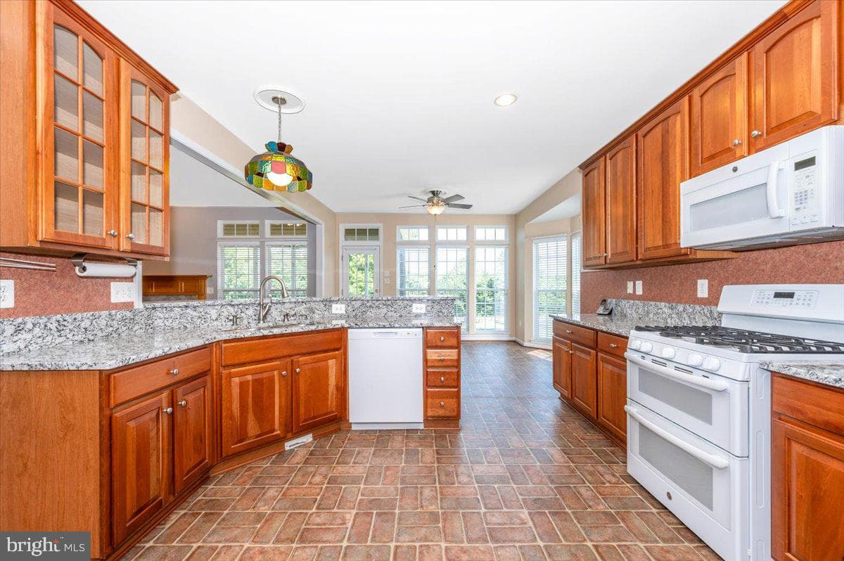 7 Afton Court photo 27