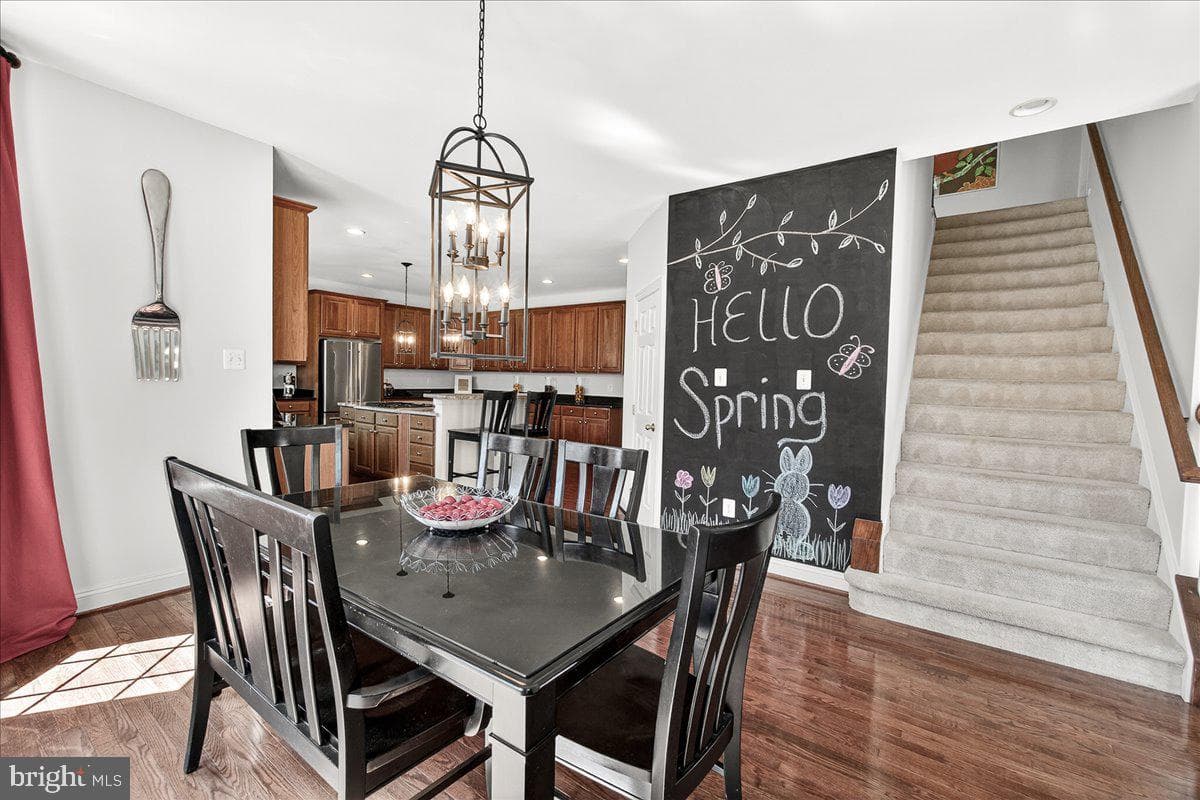 411 William Plummer Street photo 25