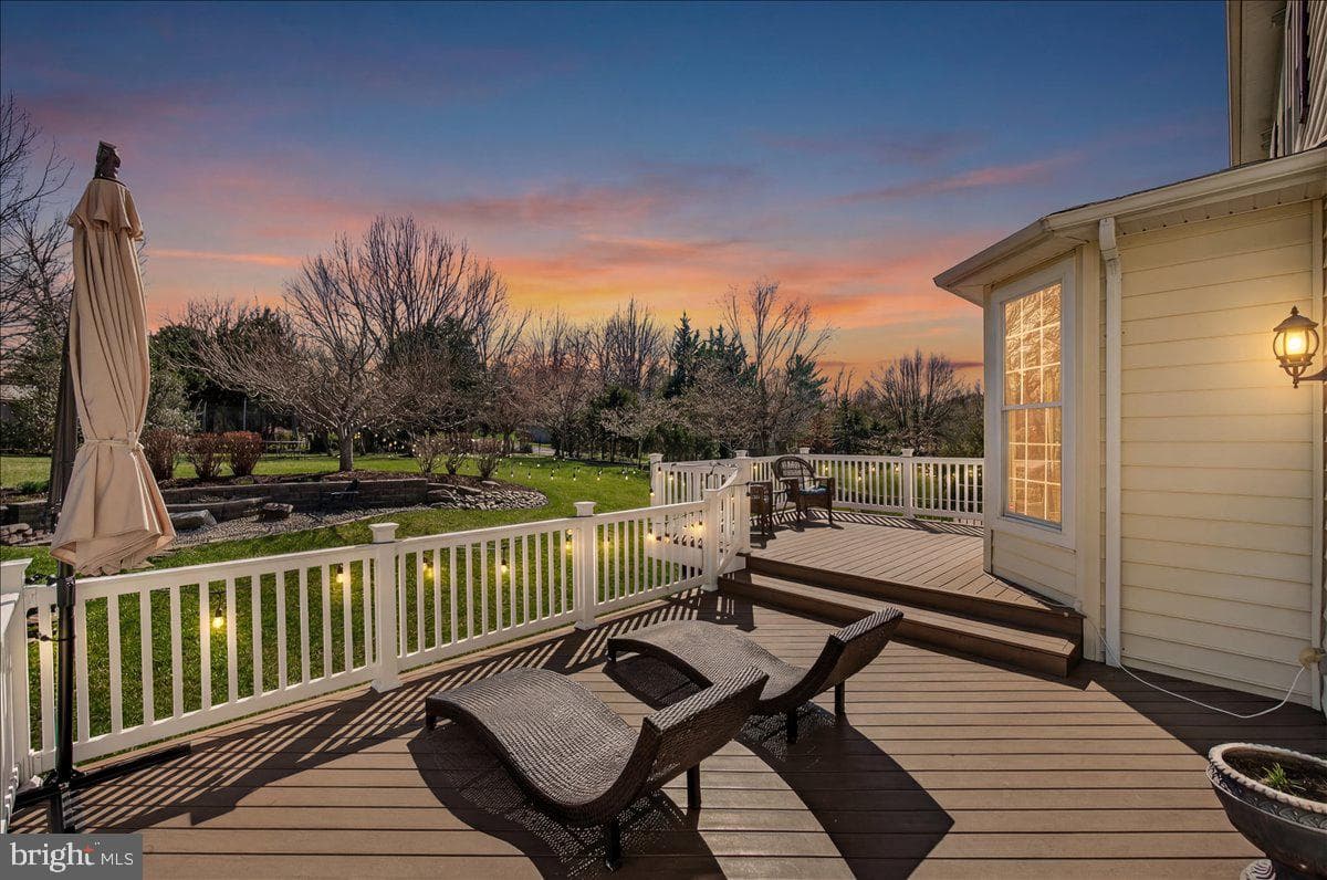 411 William Plummer Street photo 78