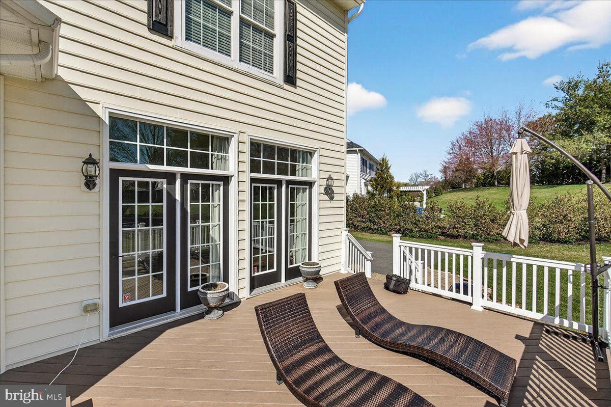 411 William Plummer Street photo 79