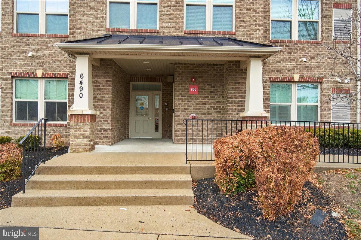 6490 Calverton Drive #201, Frederick