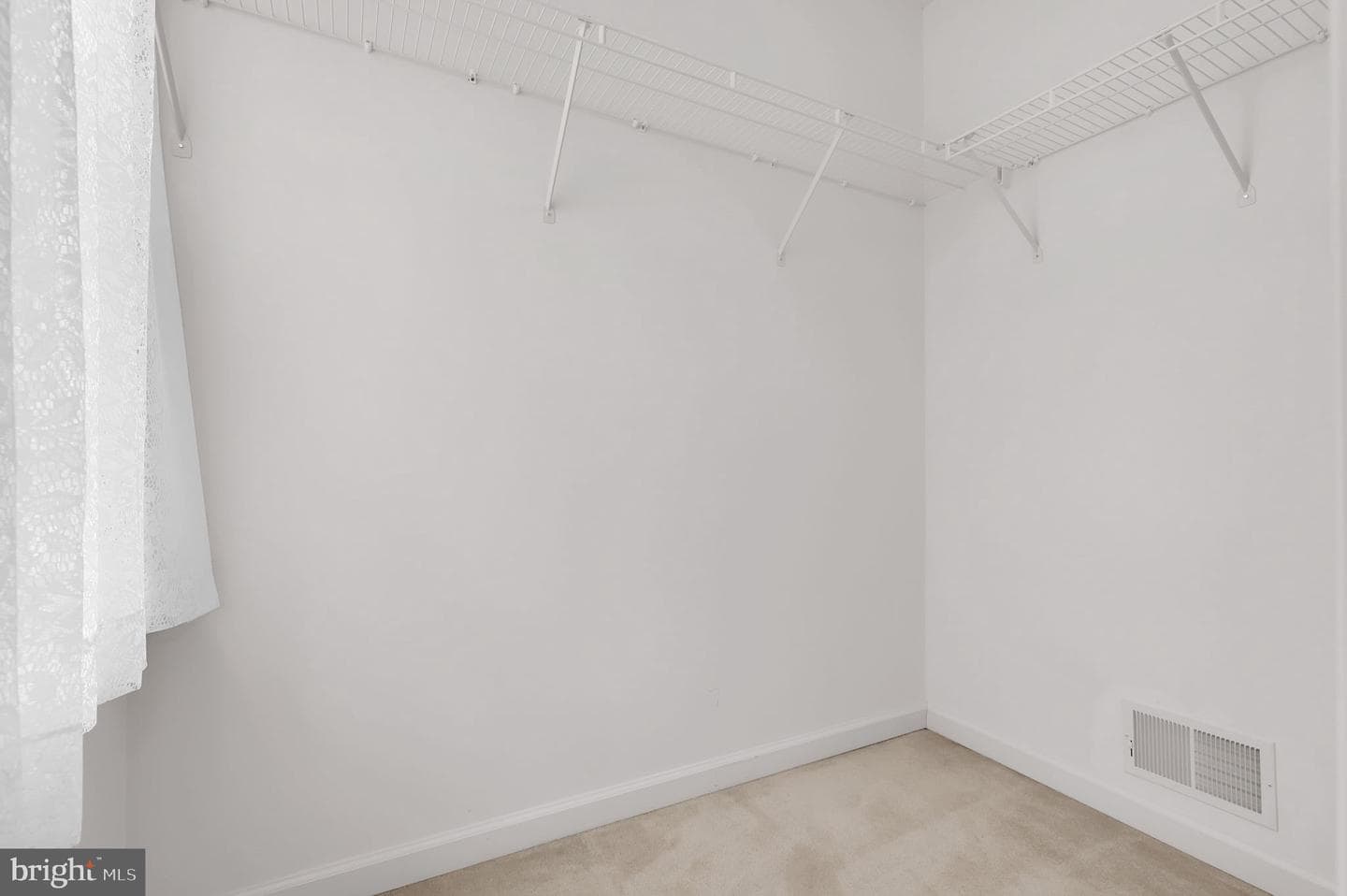 1229 Leafy Hollow photo 35