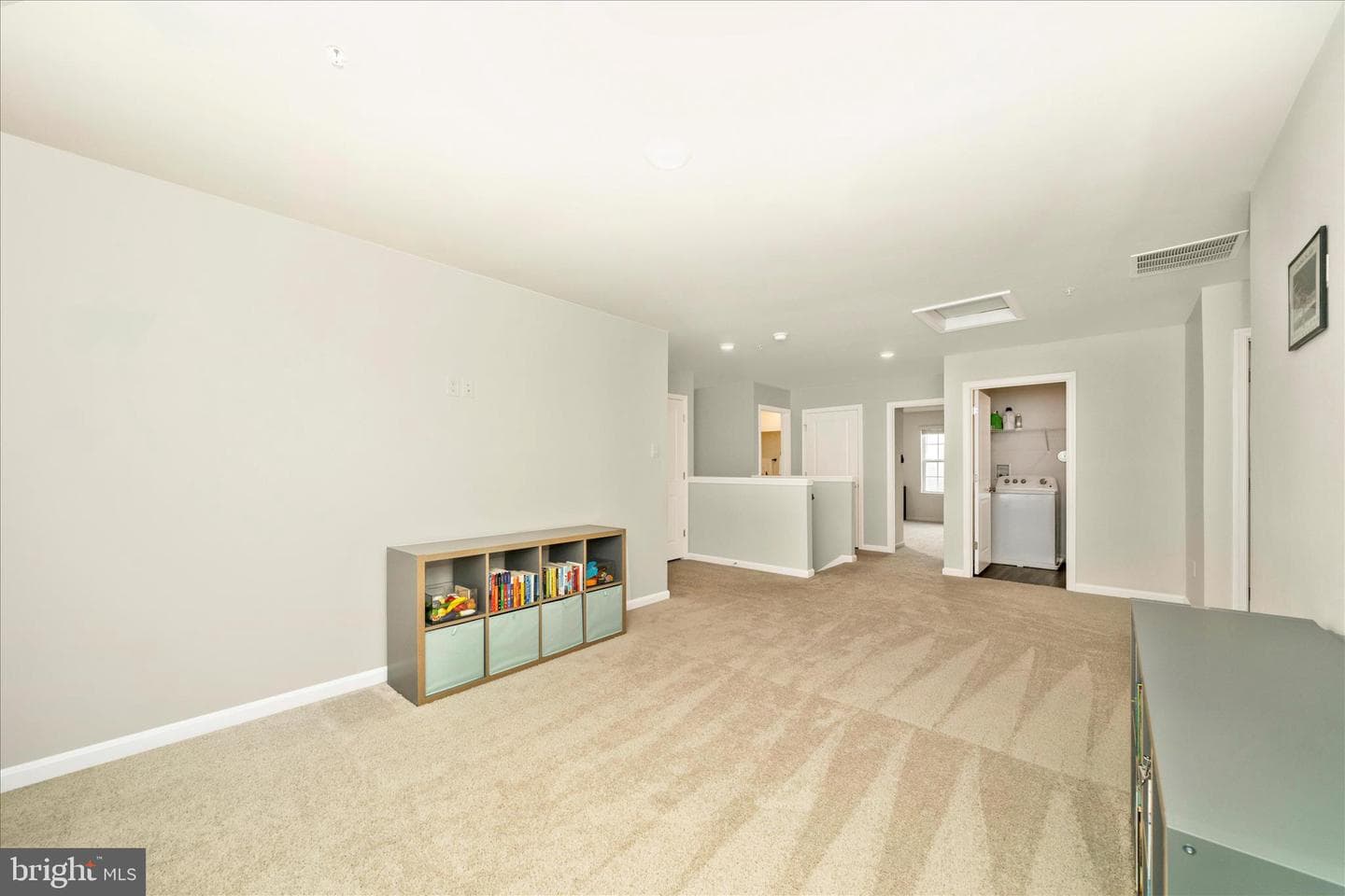 2086 Pomona Way photo 17