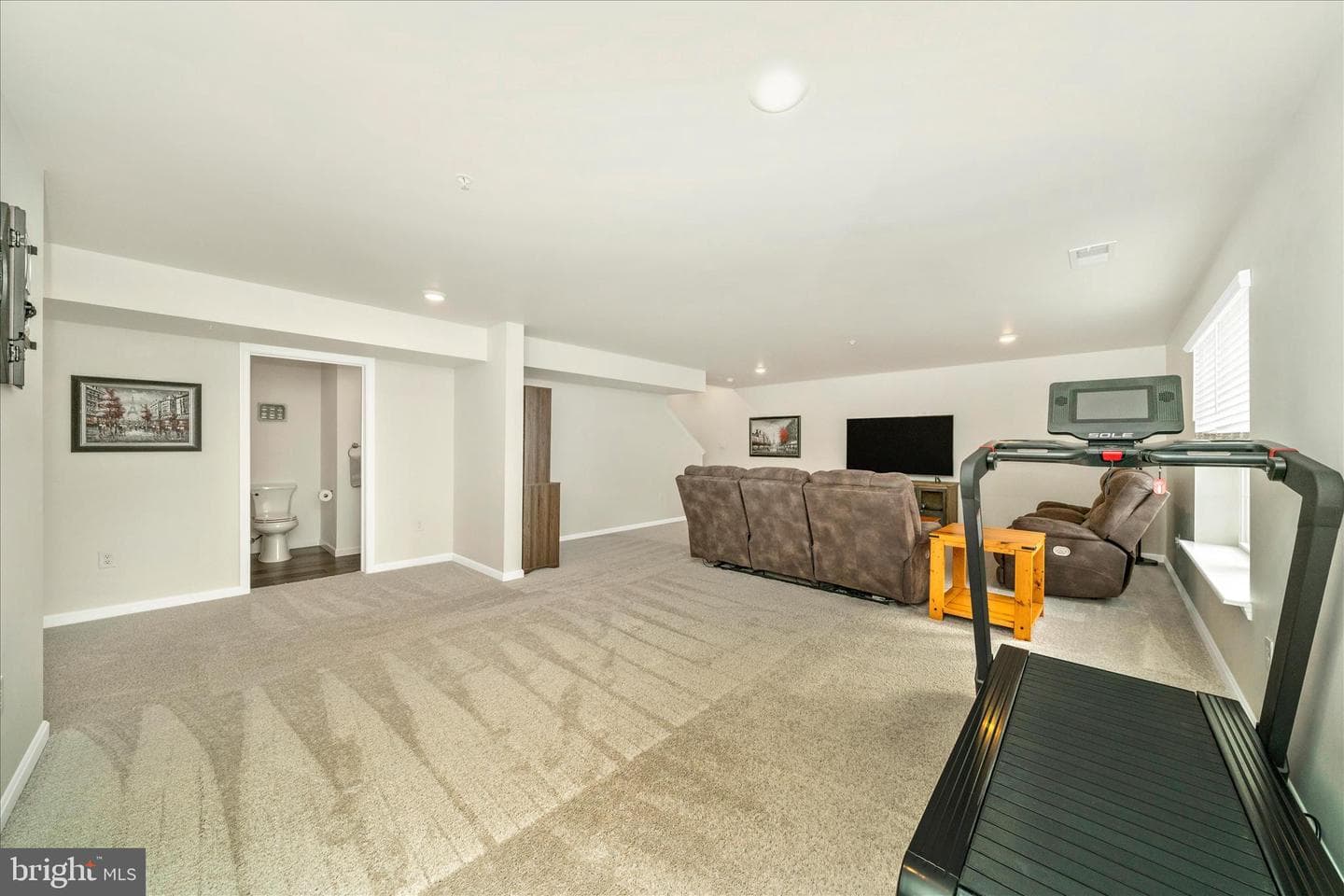2086 Pomona Way photo 31