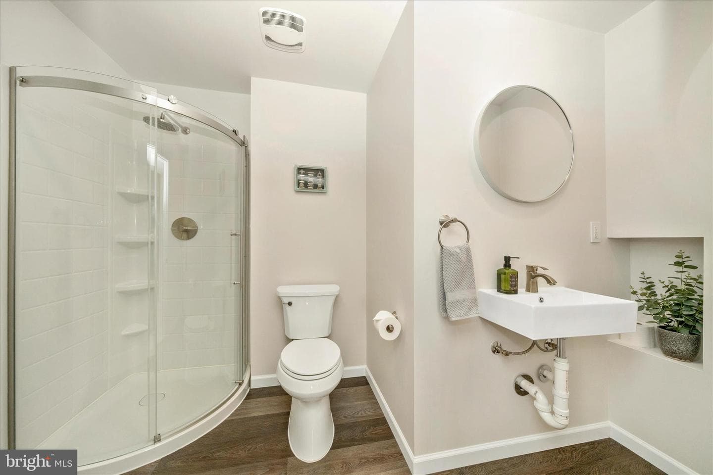 2086 Pomona Way photo 36