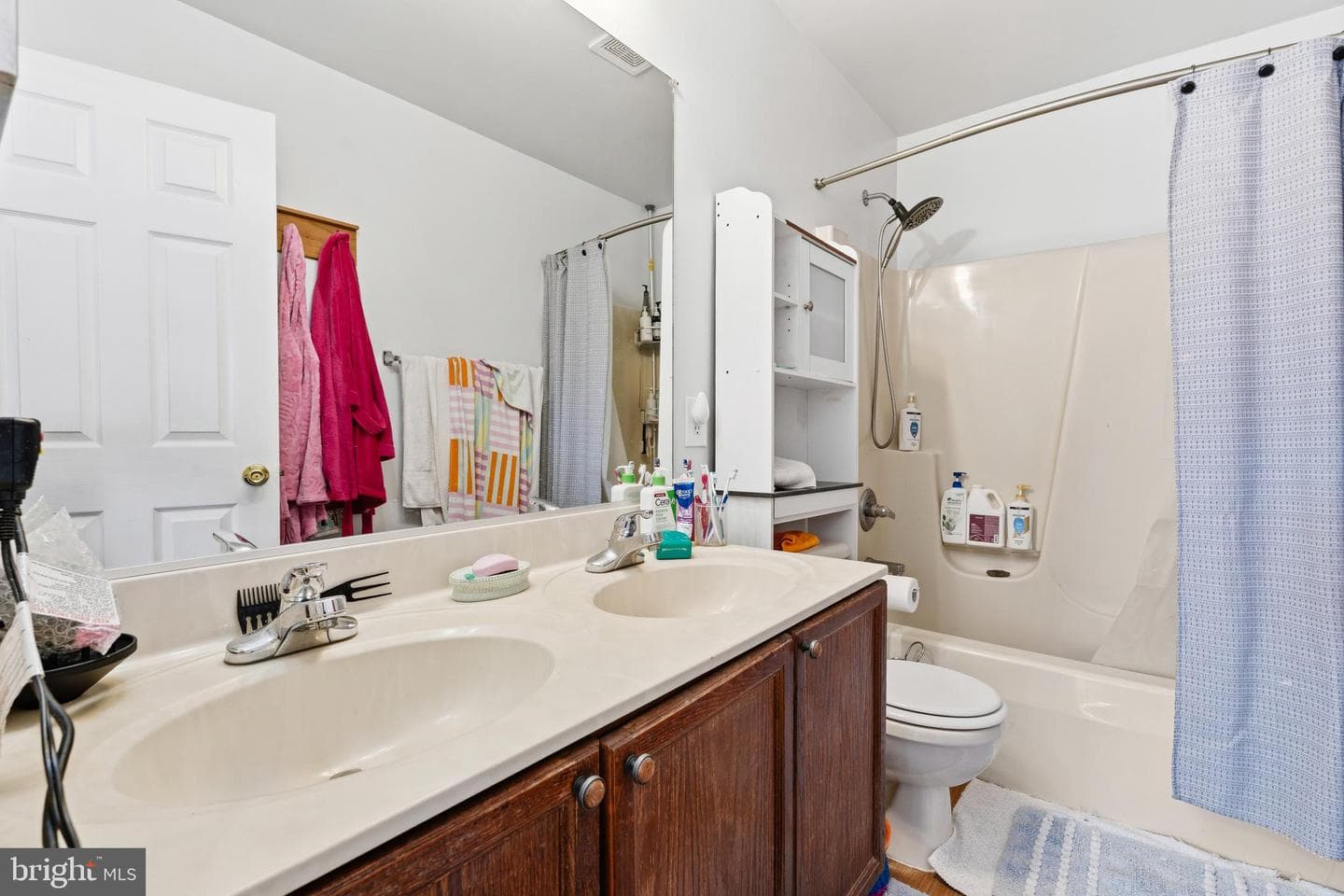 137 Harpers Way photo 20
