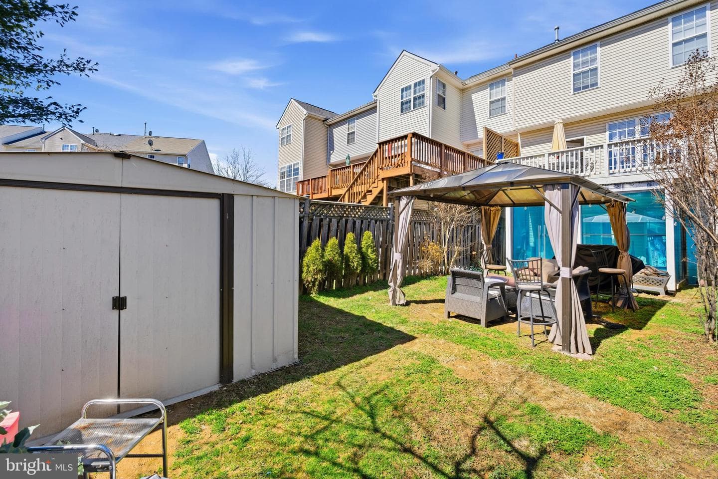 137 Harpers Way photo 21