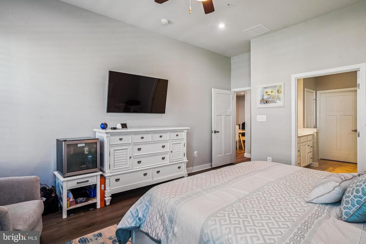 6126 Dock Street photo 12