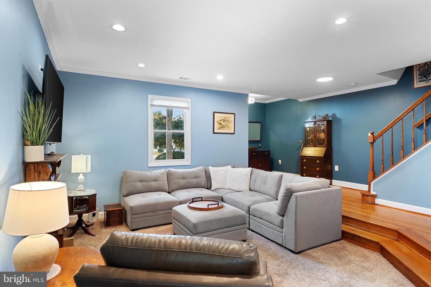 801 Dunbrooke Court photo 4