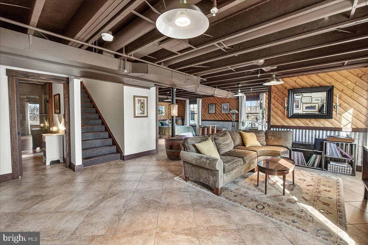108 Spring Blossom Lane photo 42