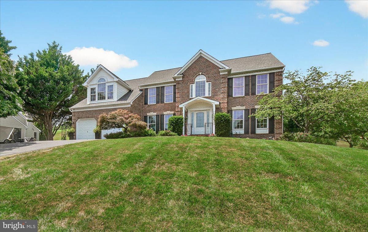 4042 Lomar