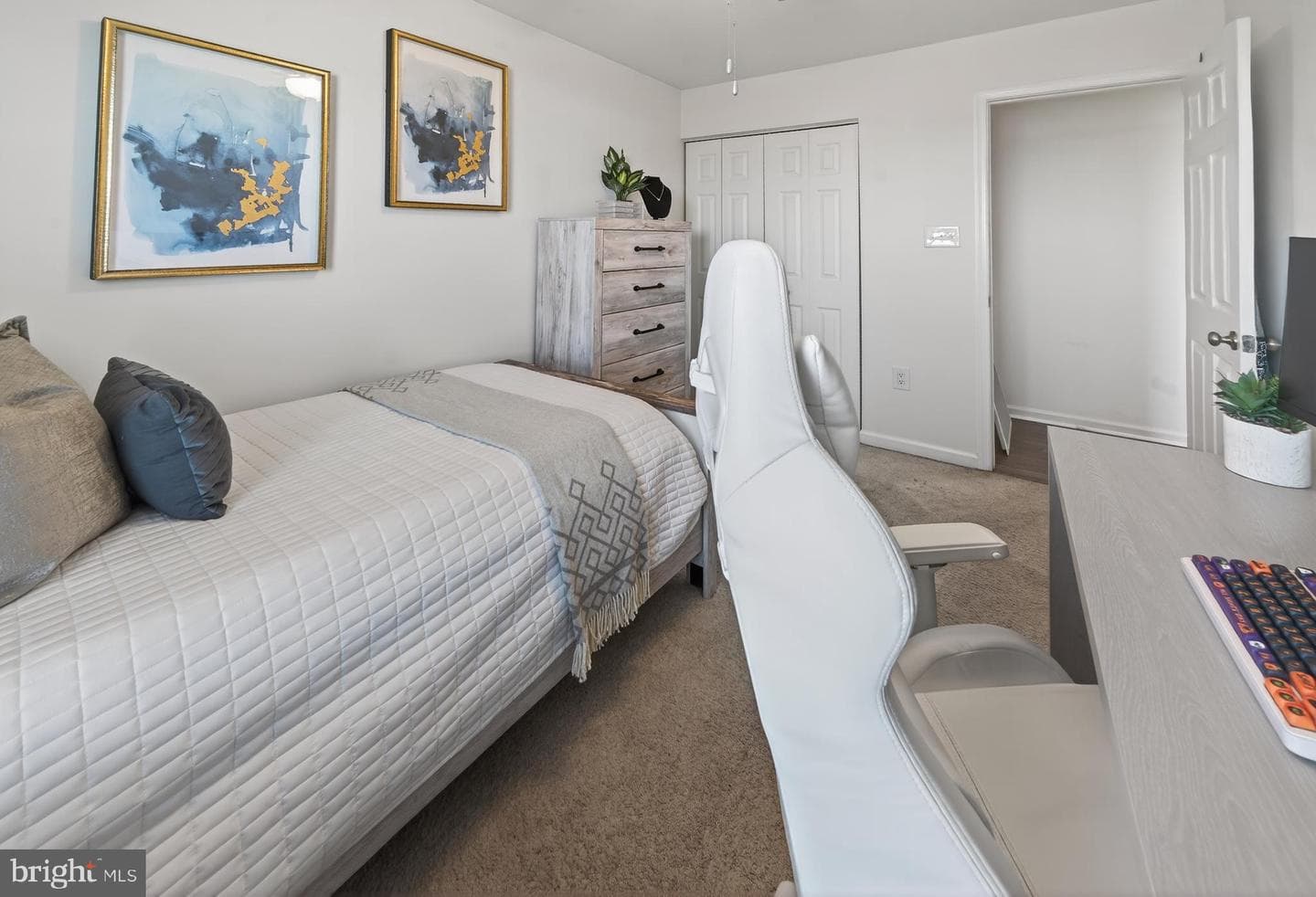 7 Westview Court photo 13