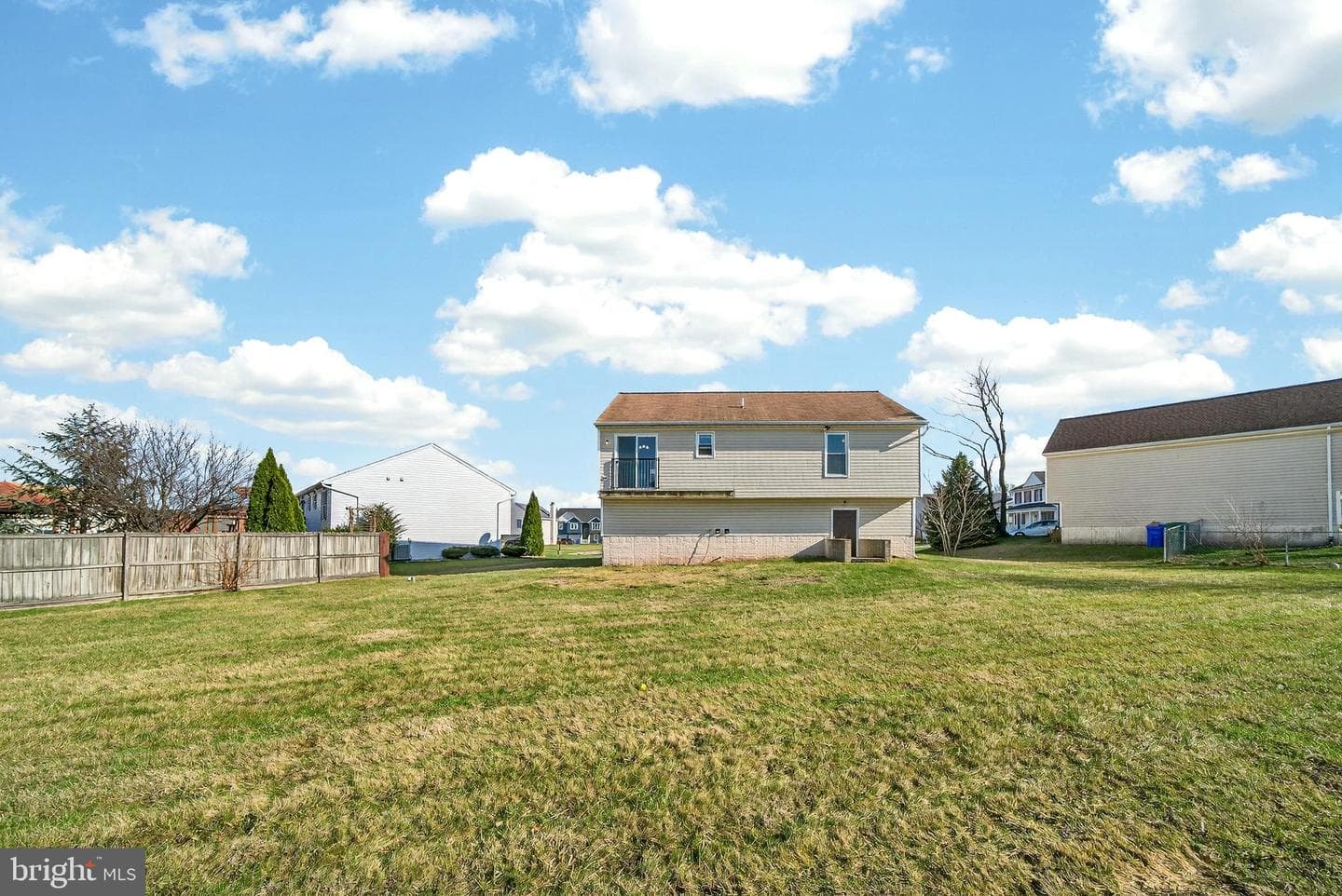 7 Westview Court photo 30