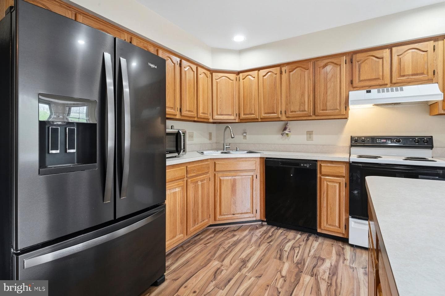 6657 Harbor Light Way photo 3