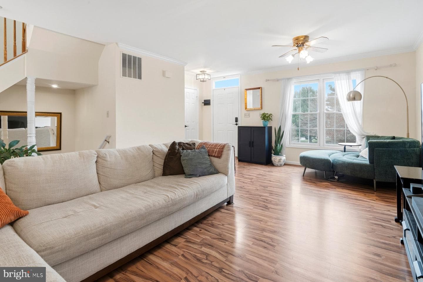 6657 Harbor Light Way photo 4