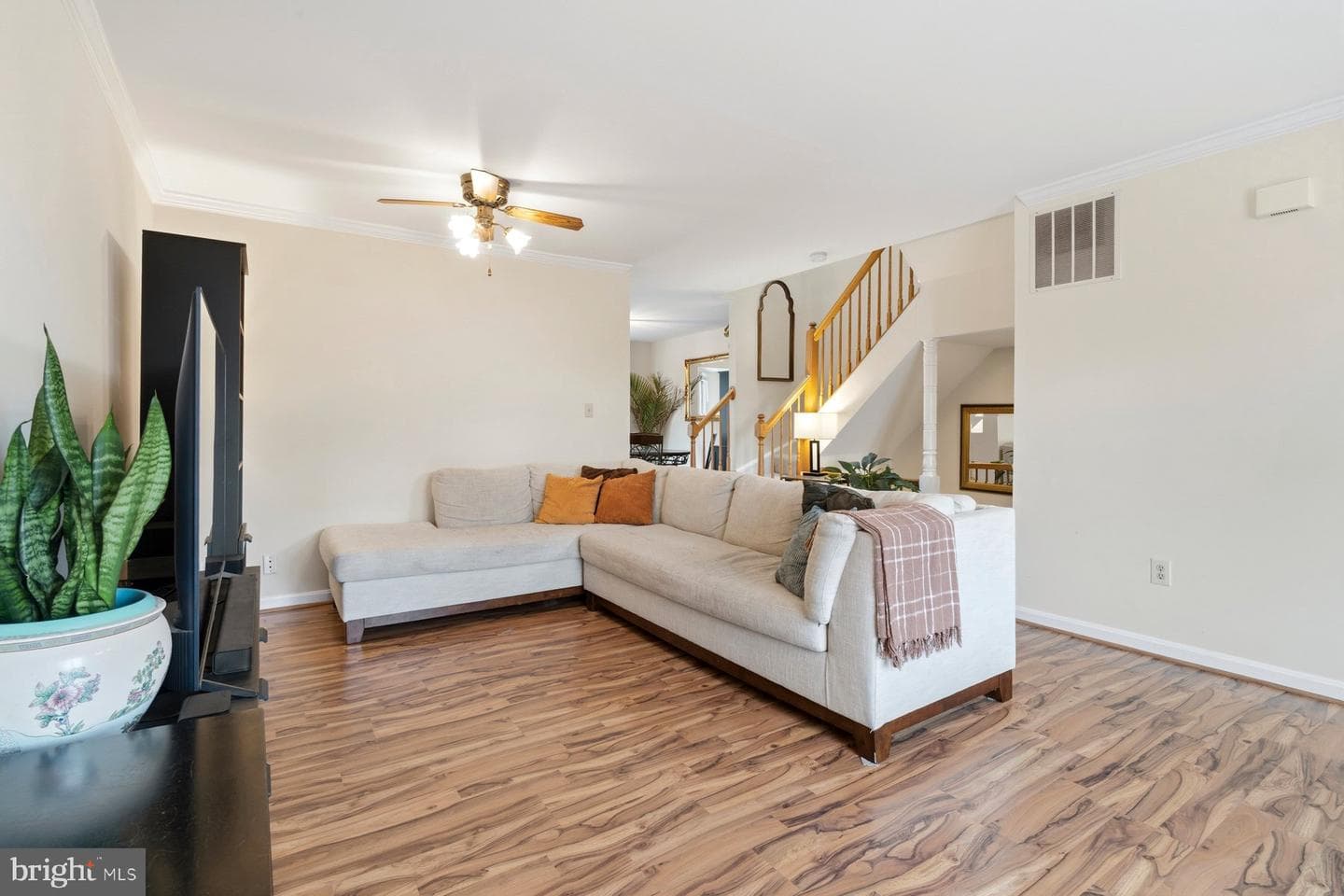 6657 Harbor Light Way photo 9
