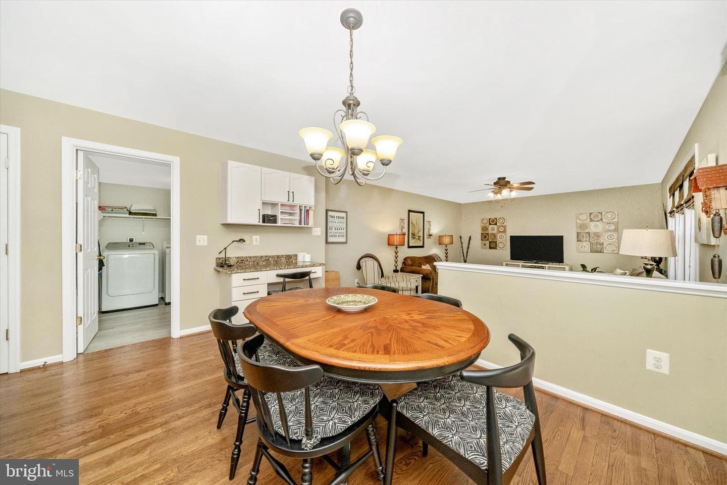 8321 Jordan Valley Way photo 15