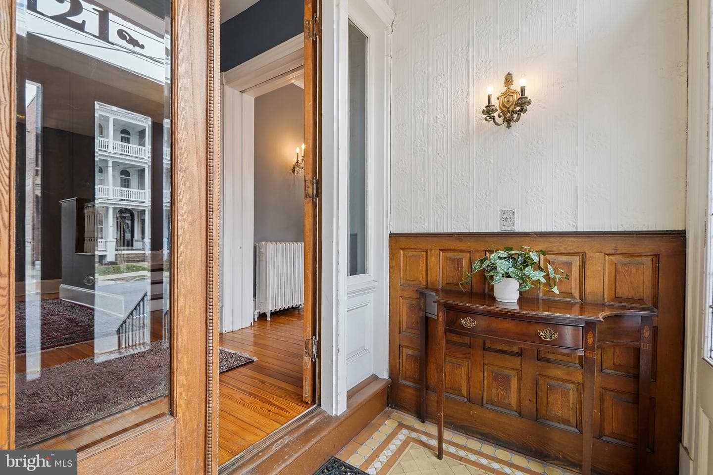121 W Church Street photo 3