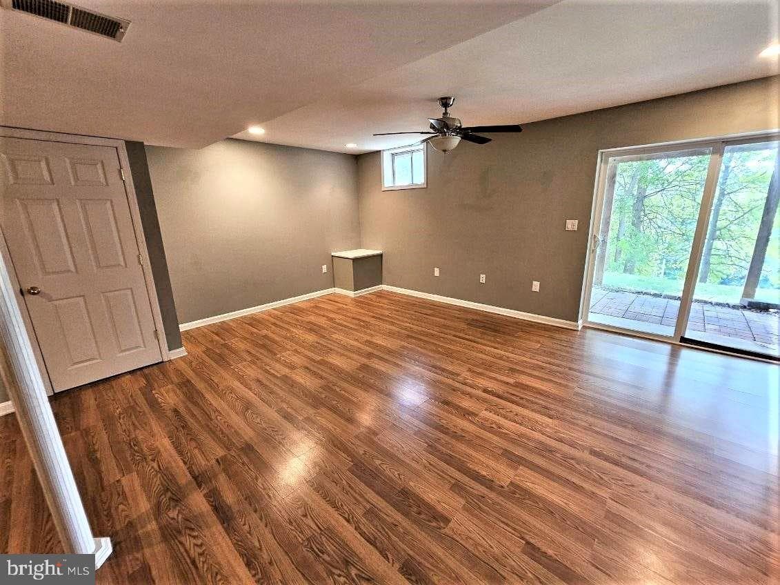 104 S Oak Cliff Court S photo 21