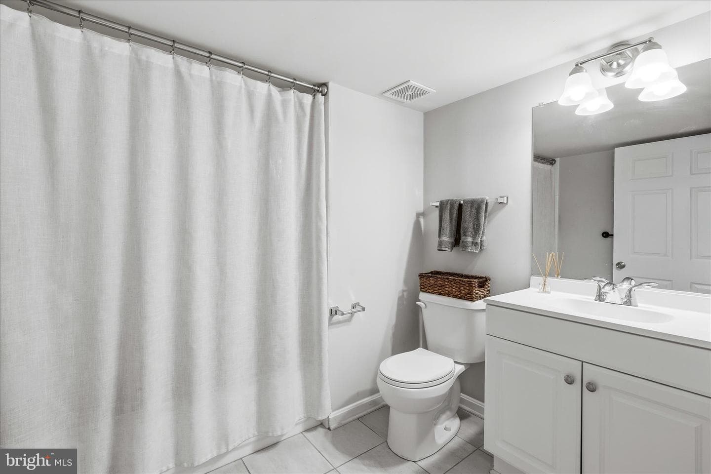 7903 Clover Hill Drive photo 19