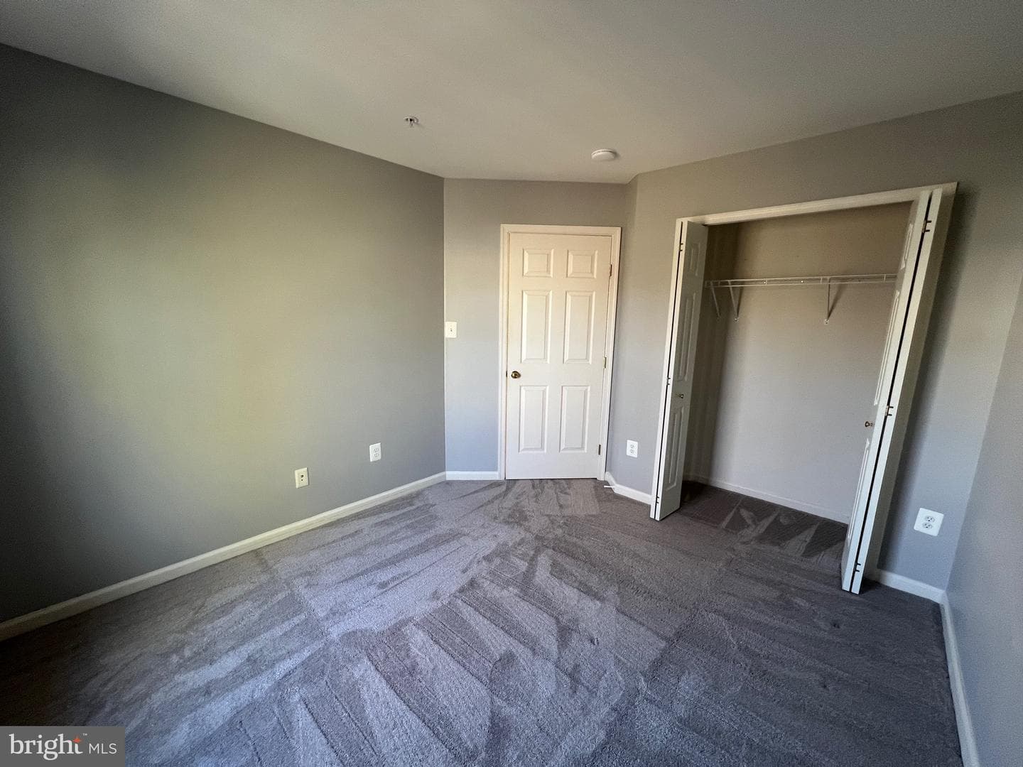 131 Fiona Way photo 62