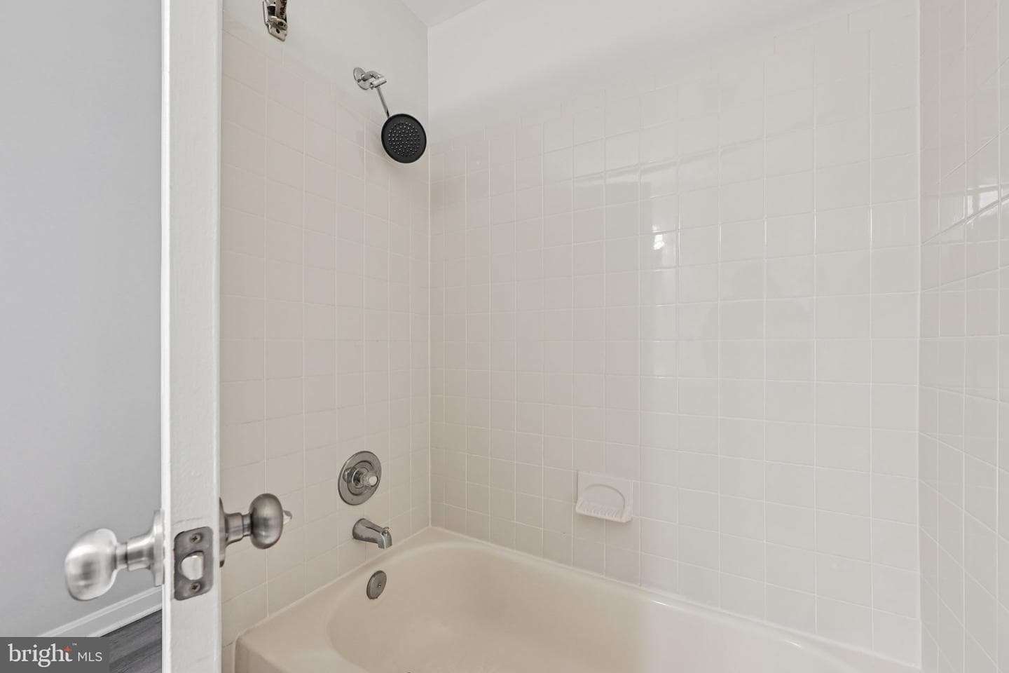 2104 Whitehall Road #2b photo 30