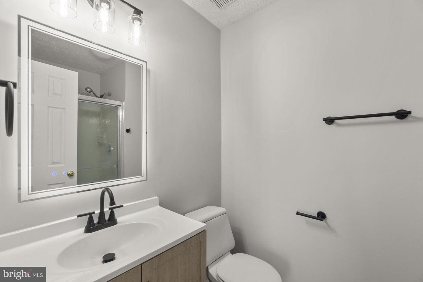 617 Himes Avenue #vi110 photo 18