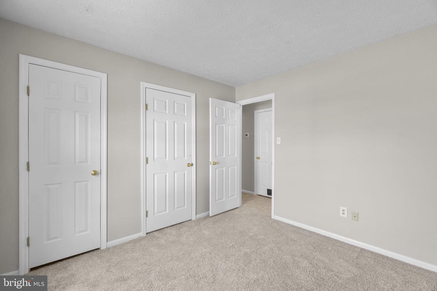 617 Himes Avenue #vi110 photo 20