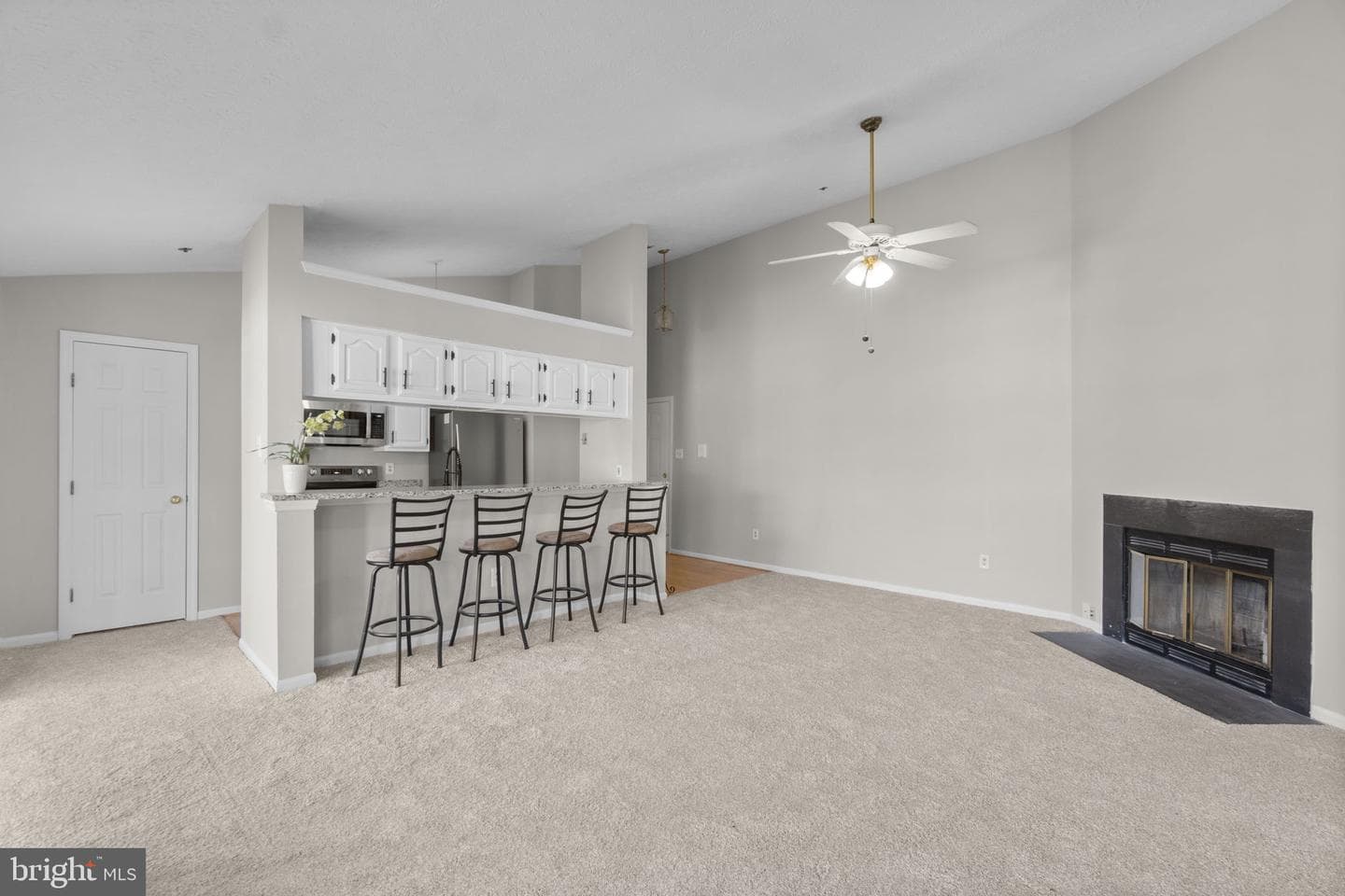 617 Himes Avenue #vi110 photo 9