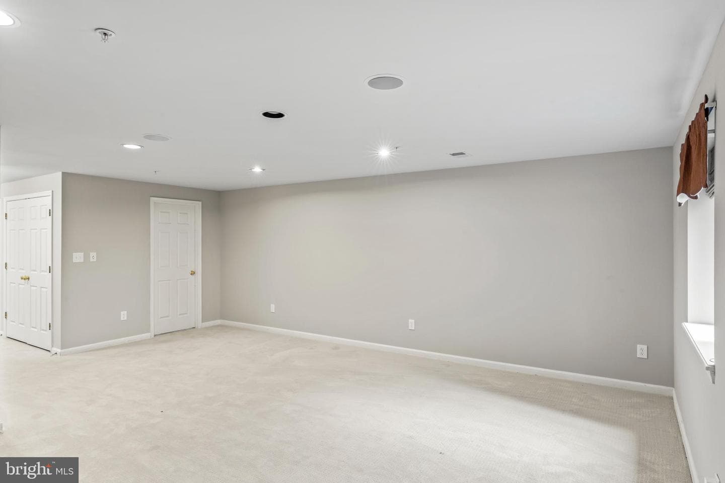 3838 Carriage Hill Drive photo 26