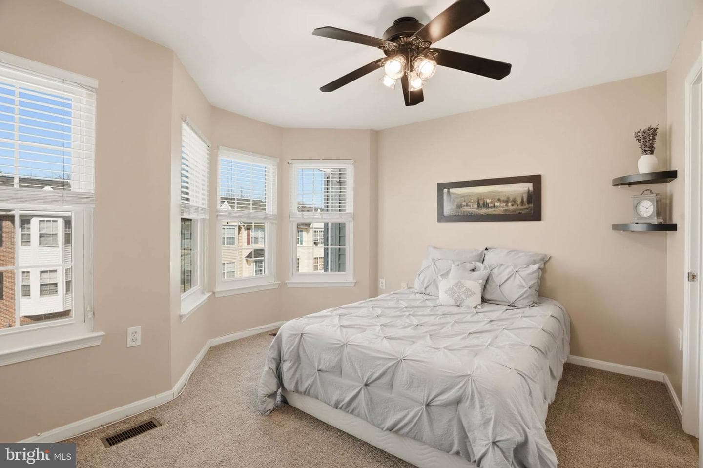 1318 Hampshire Drive #d photo 17
