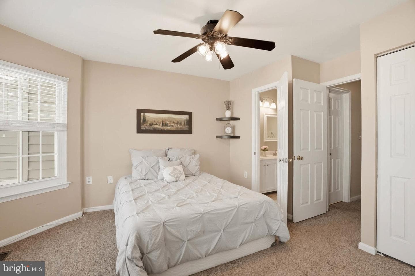 1318 Hampshire Drive #d photo 18